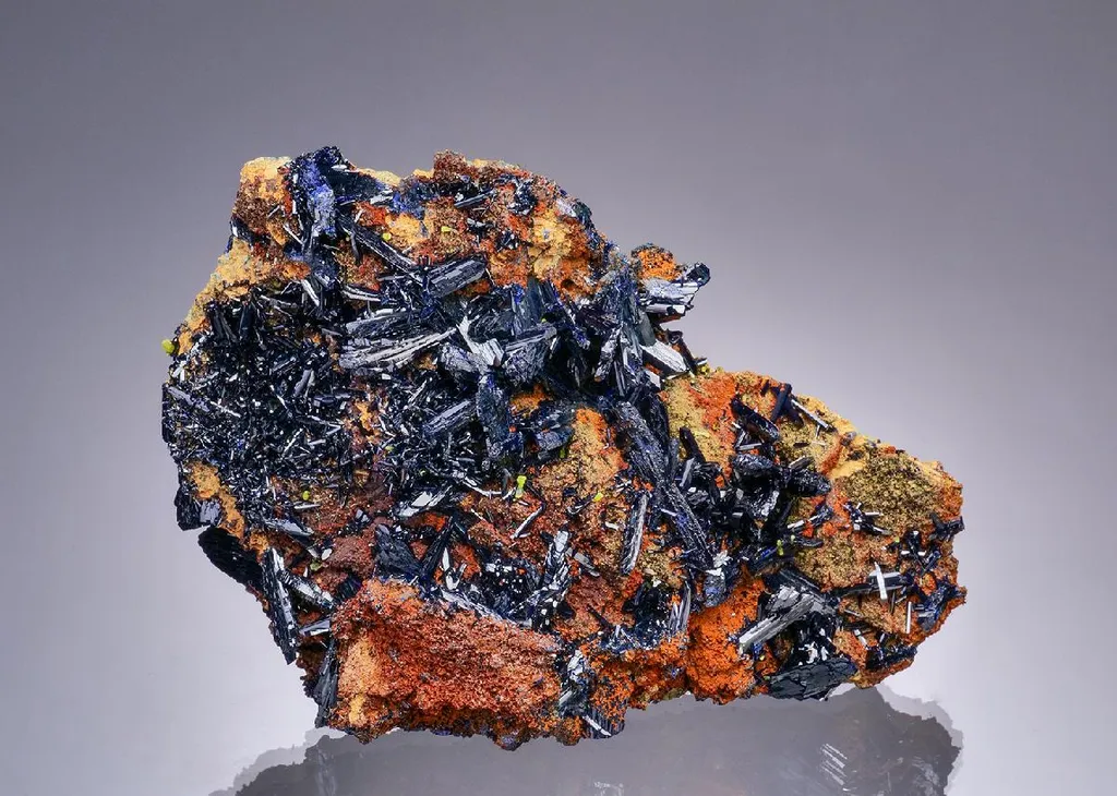 Azurite with Mimetite image