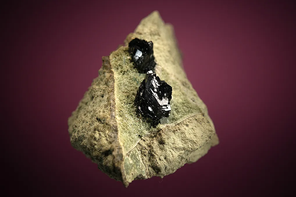 Babingtonite - image 5