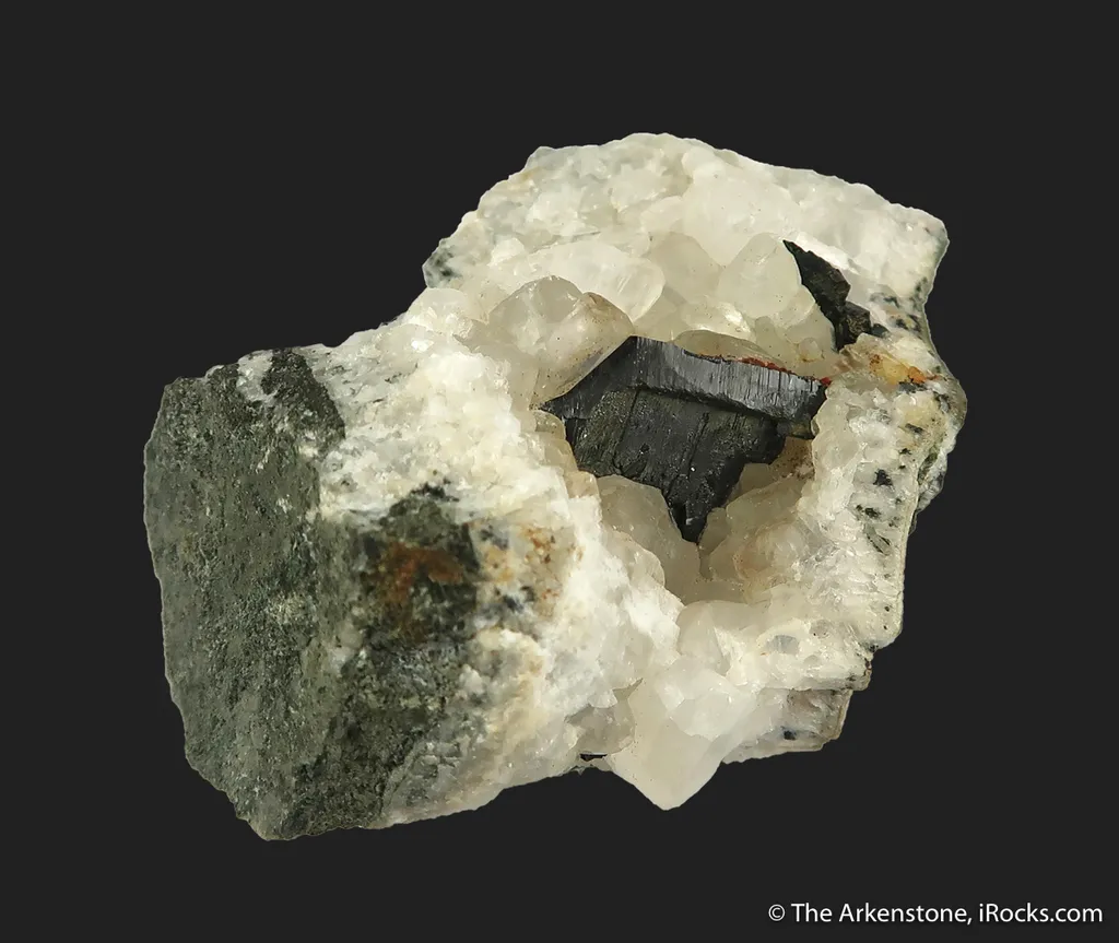 Babingtonite and Calcite - image 2