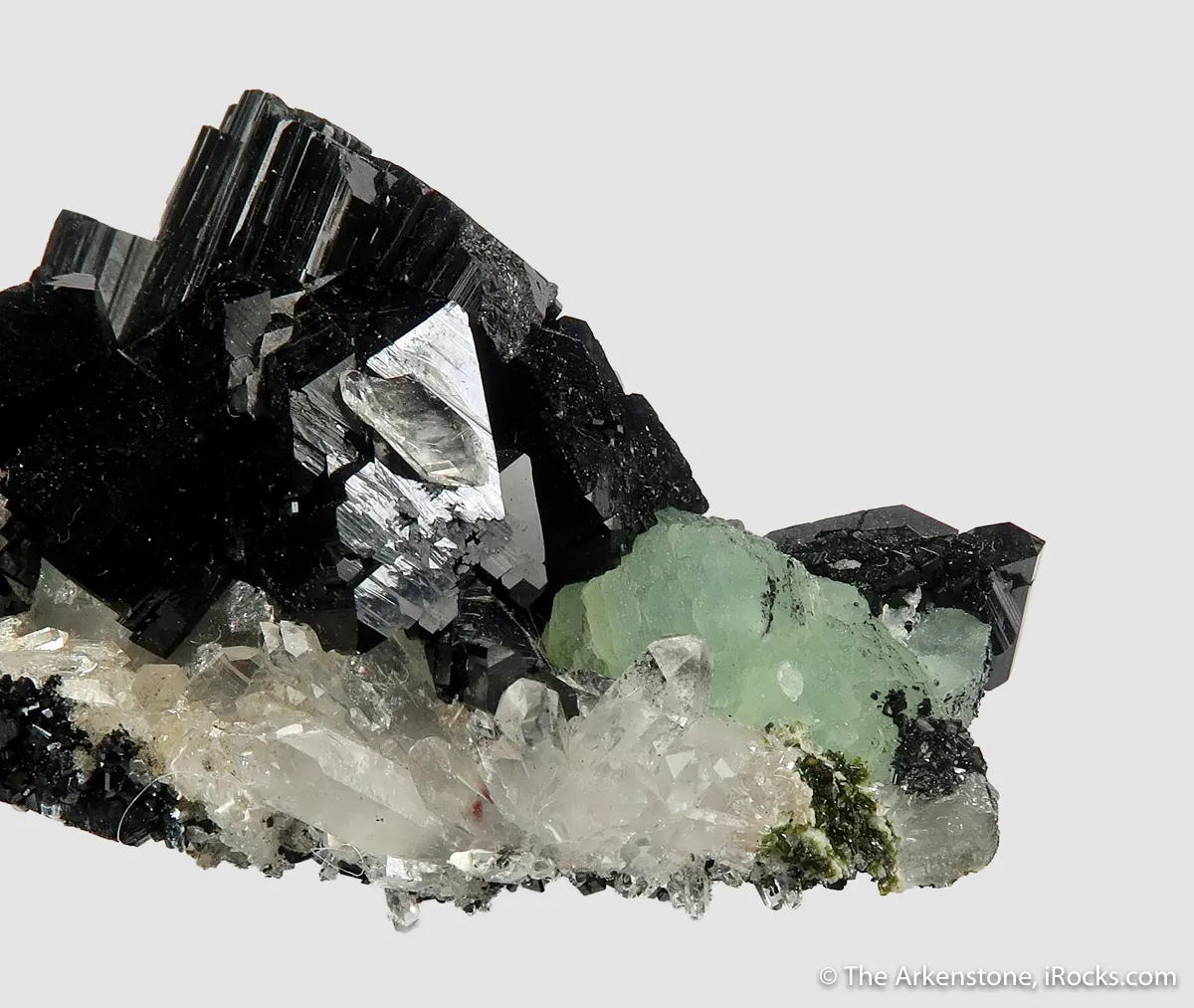 Babingtonite and Prehnite on Quartz - image 7