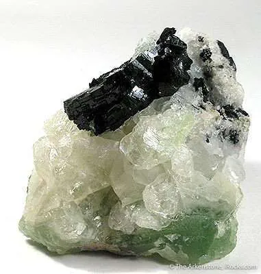 Babingtonite on Prehnite image