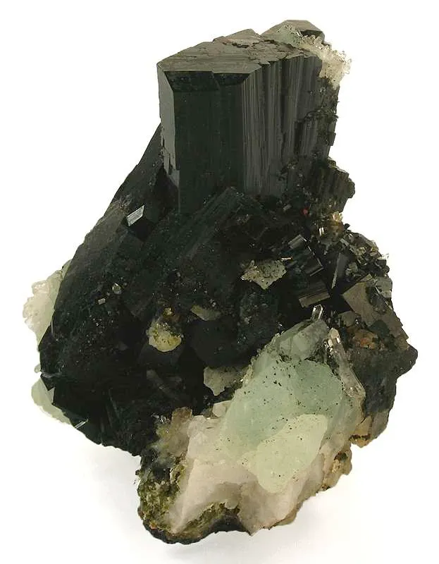 Babingtonite on Prehnite image