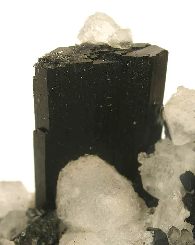 Babingtonite on Prehnite - image 2