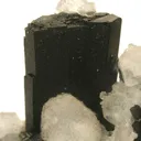Babingtonite on Prehnite - image 2