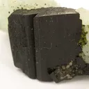 Babingtonite on Prehnite - image 4