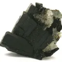Babingtonite on Prehnite - image 3