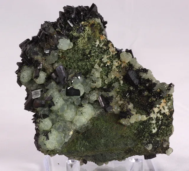 Babingtonite, Prehnite, Quartz - image 2