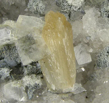 Babingtonite, Stilbite-Ca, Heulandite-Ca, Calcite, Quartz - image 3
