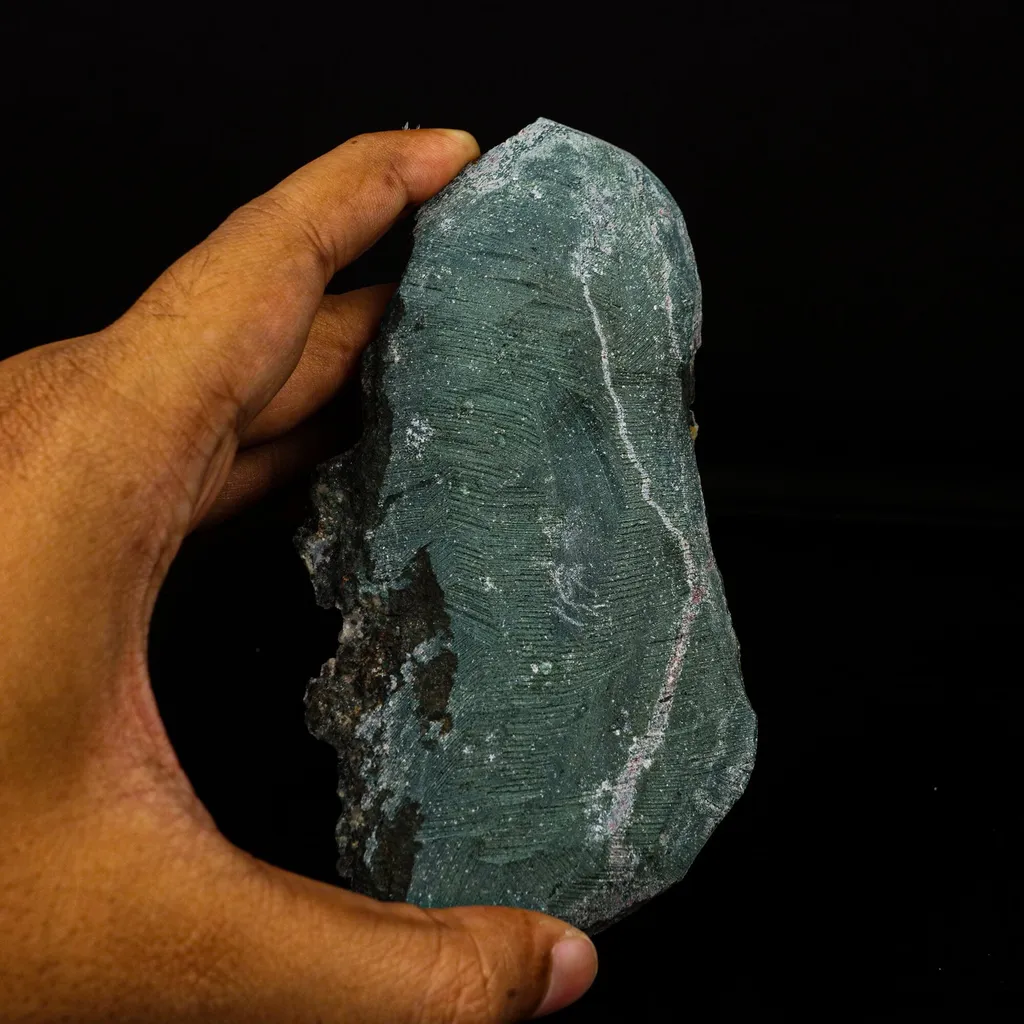 Babingtonite with Apophyllite & Chalcedony Natural Mineral Specimen - image 5