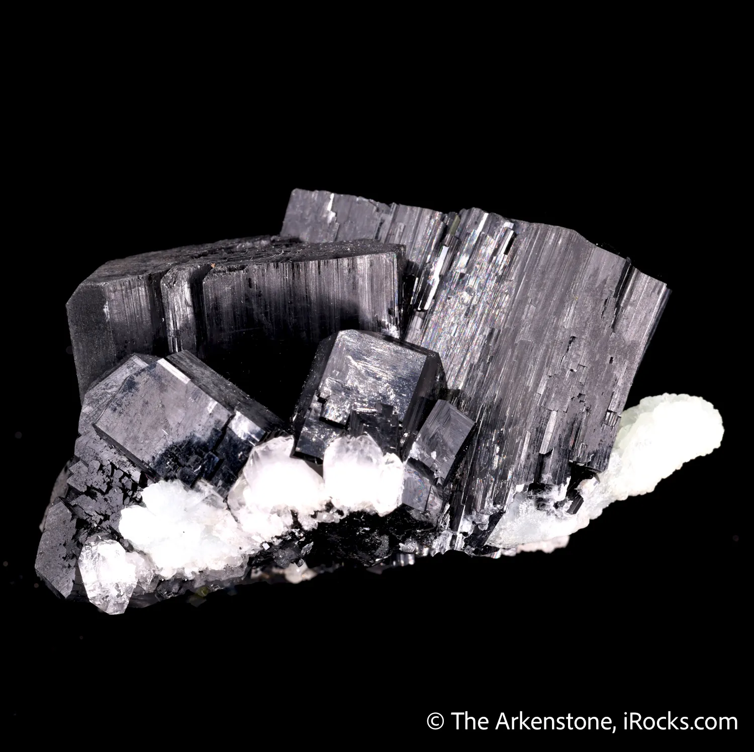 Babingtonite with Prehnite and Quartz - image 3