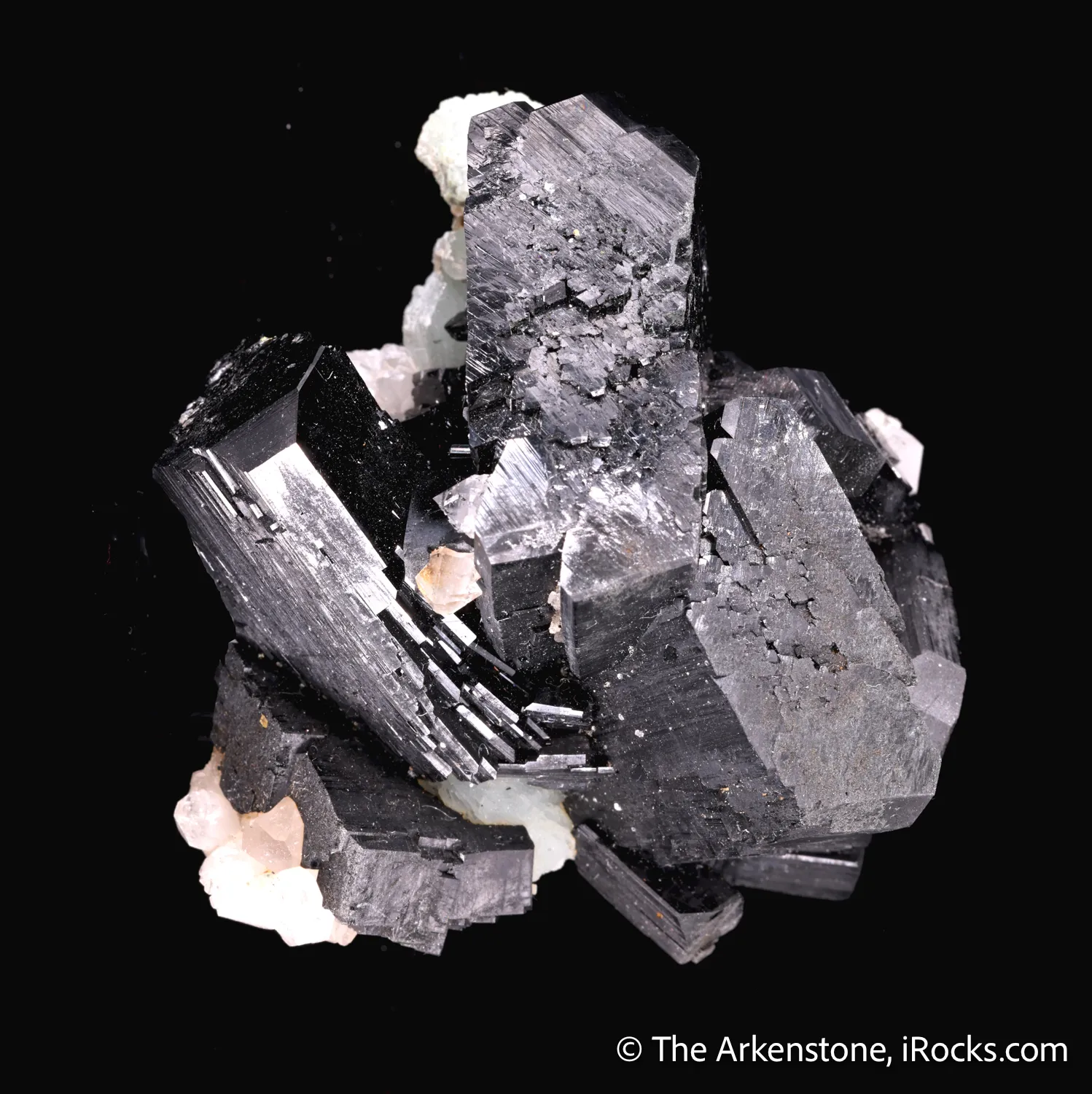 Babingtonite with Prehnite and Quartz - image 4