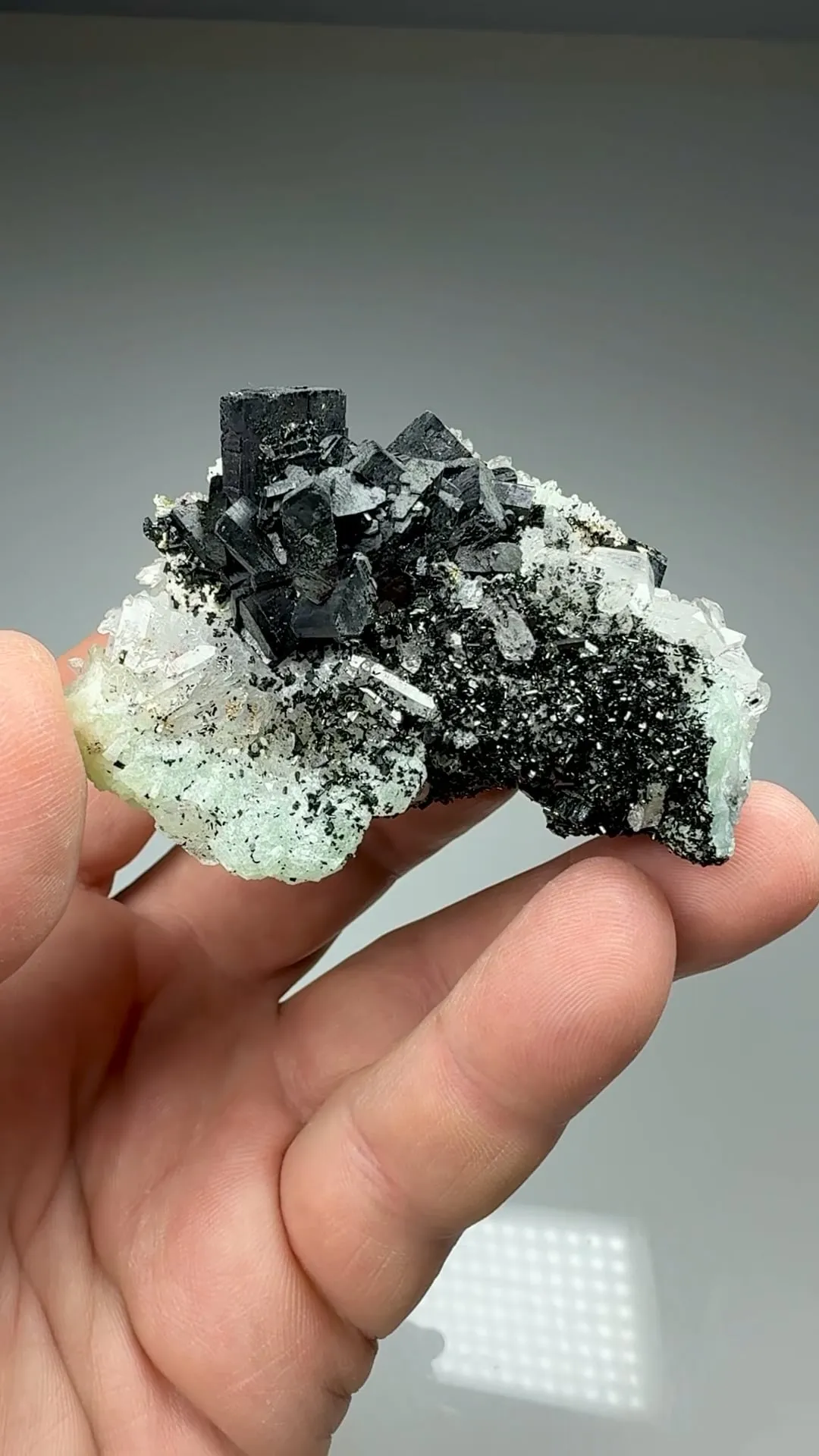 Babingtonite with Prehnite, Quartz - image 2