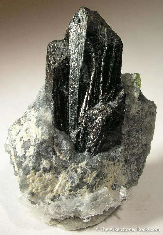 Baddeleyite image
