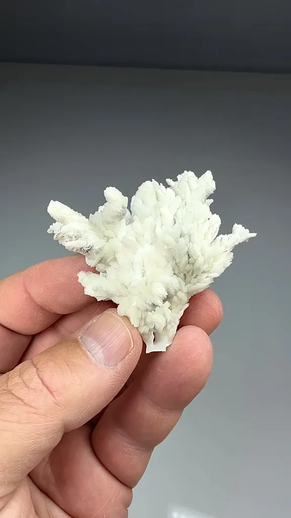 Barite (1343) - image 2
