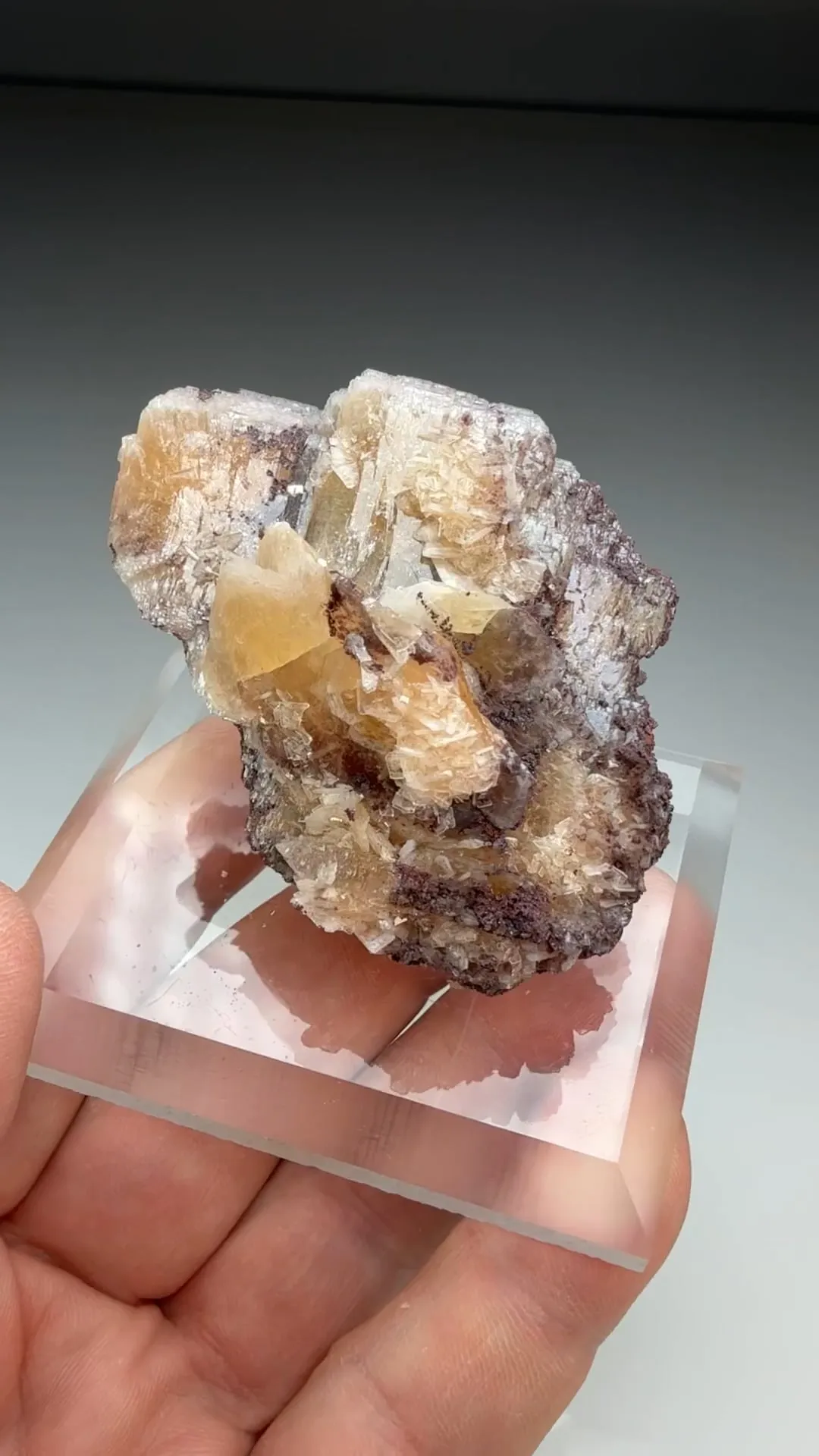 Barite (1565) - image 2