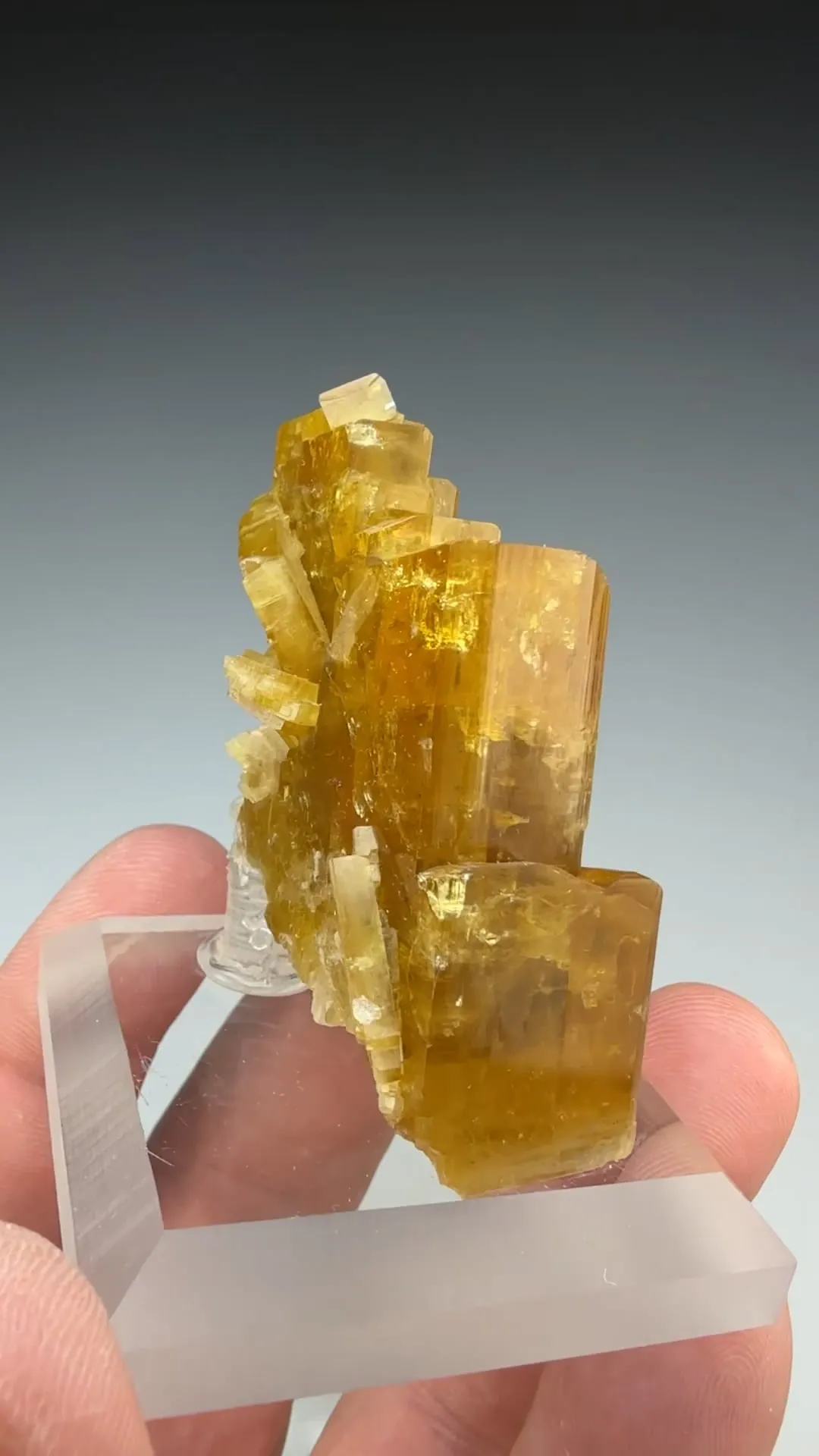 Barite (1692) - image 2