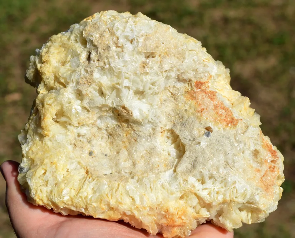 Barite - 1880 grams - Cavnic, Maramureș County, Romania - image 7