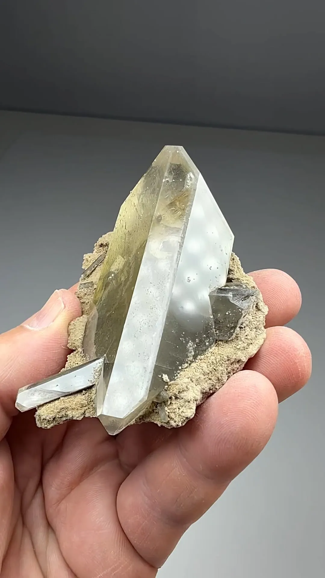 Barite (2152) - image 2