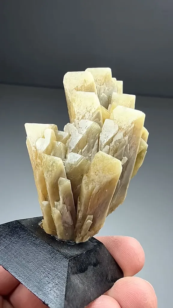 Barite (294) - image 2