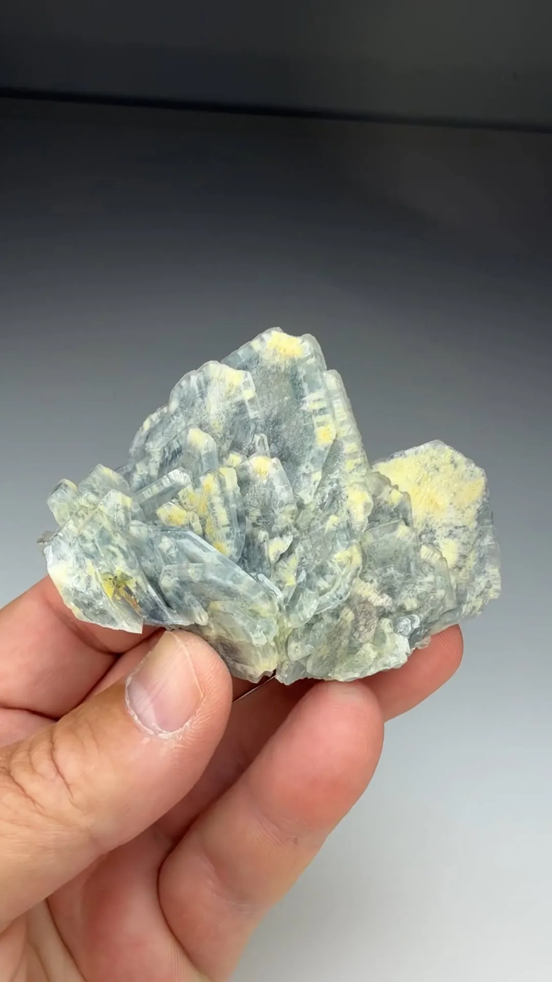 Barite (57) - image 2