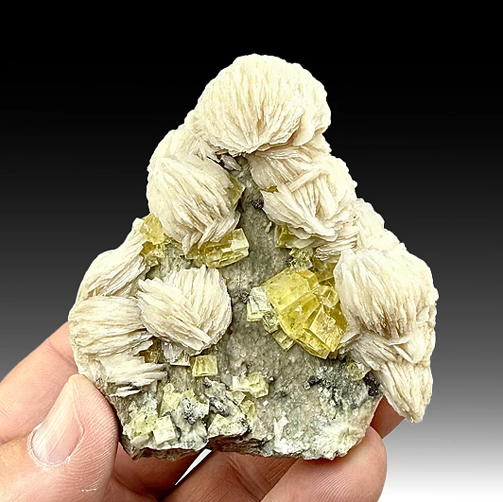 Barite from Beihilfe Mine, Halsbrücke, Saxony, Germany image
