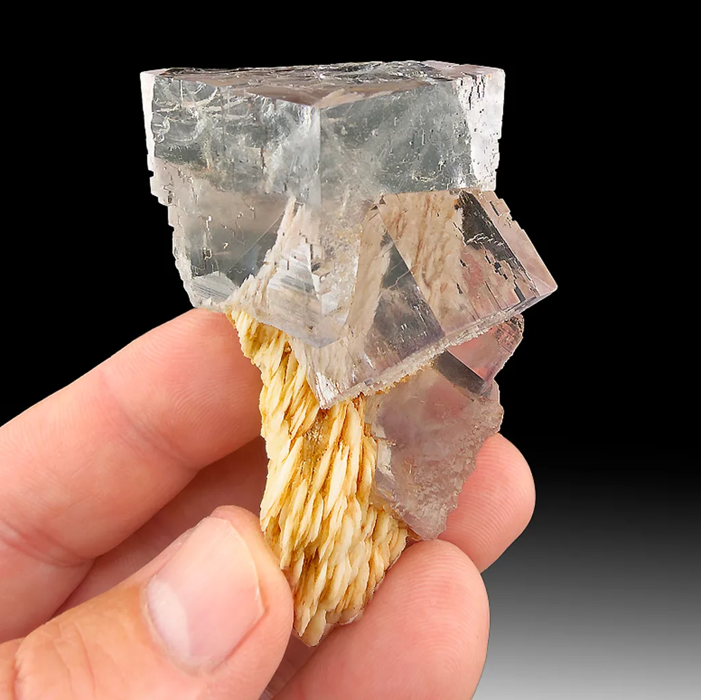 Barite from Berbes, Berbes mining area, Asturias, Spain image