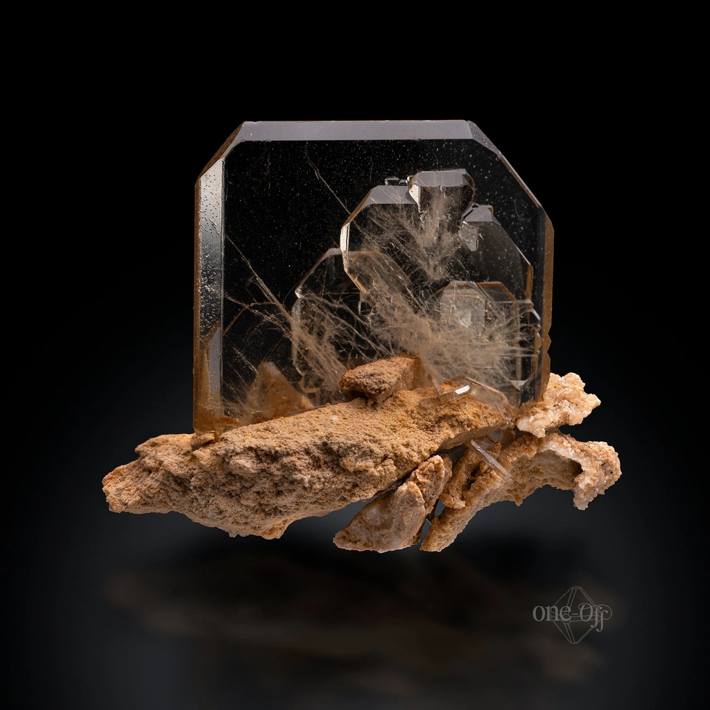 Barite from Cerro Warihuyn, Miraflores District, Huánuco, Peru image