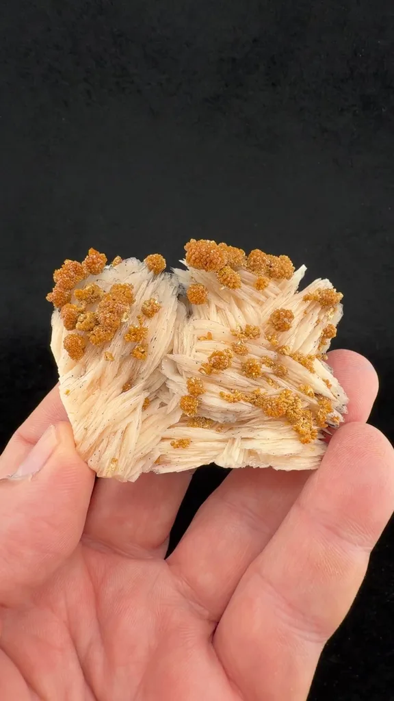Barite from Mibladen Mining District, Midelt Province, Drâa-Tafilalet Region, Morocco - image 2