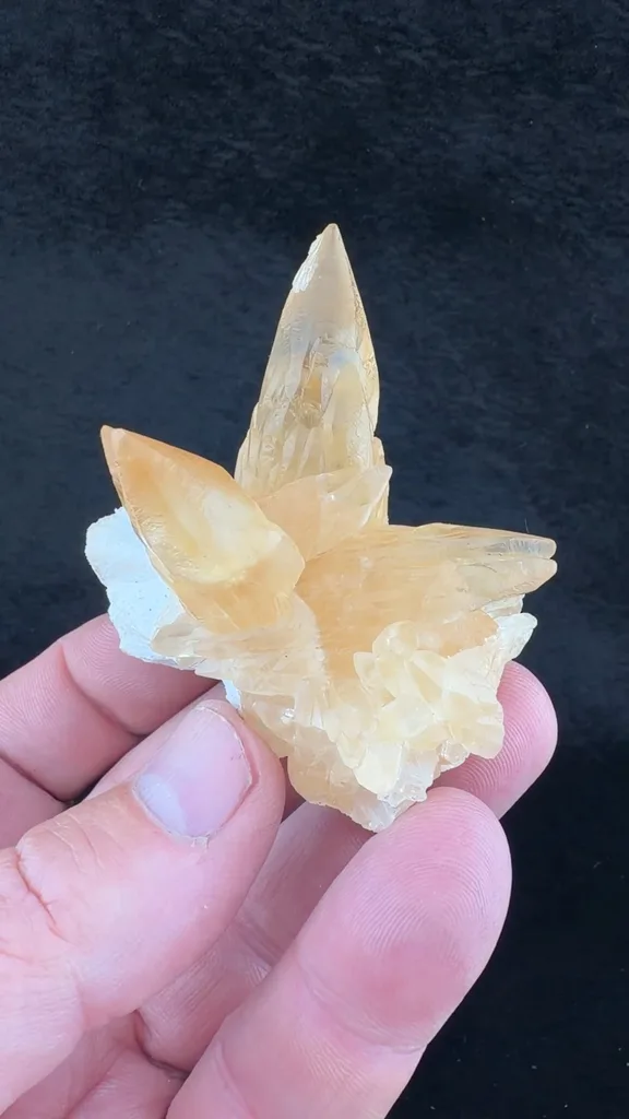 Barite from Minerva No. 1 Mine, Hardin County, Illinois, USA - image 2