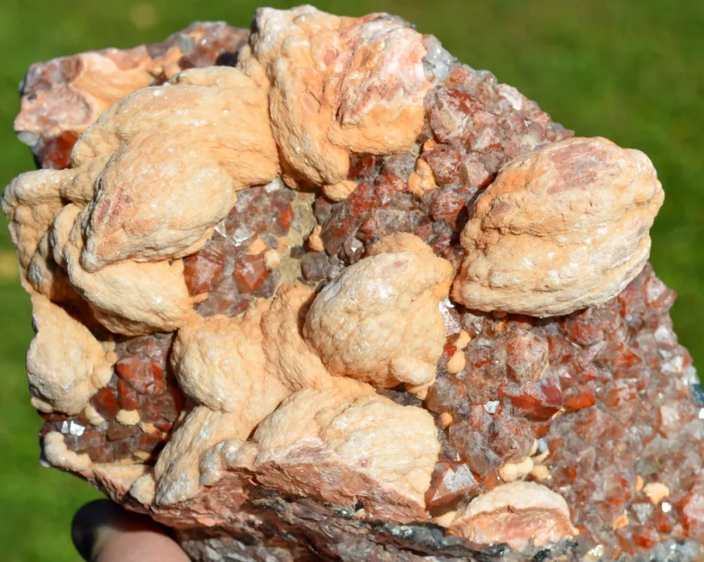Barite & Hematoid Quartz 2660 grams - Aouli, Mibladen, Aït Oufella Caïdat, Drâa-Tafilalet, Morocco image