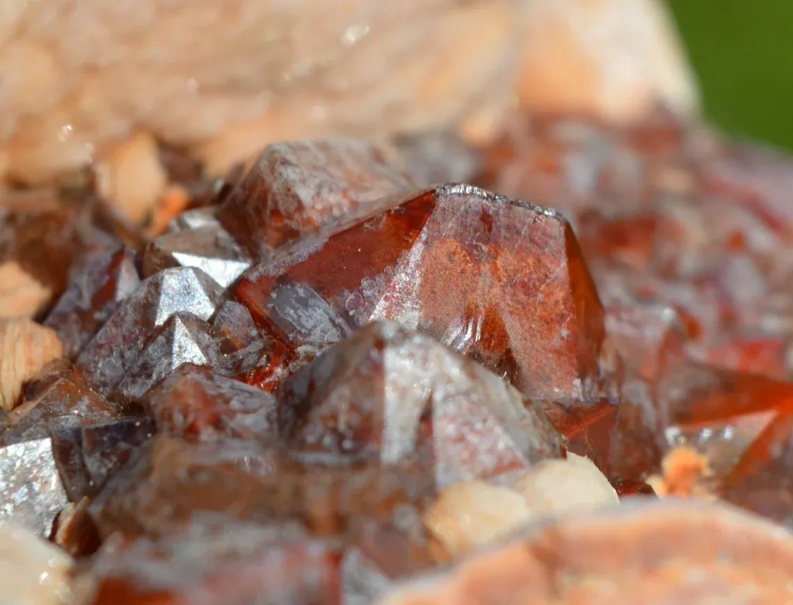 Barite & Hematoid Quartz 2660 grams - Aouli, Mibladen, Aït Oufella Caïdat, Drâa-Tafilalet, Morocco - image 5