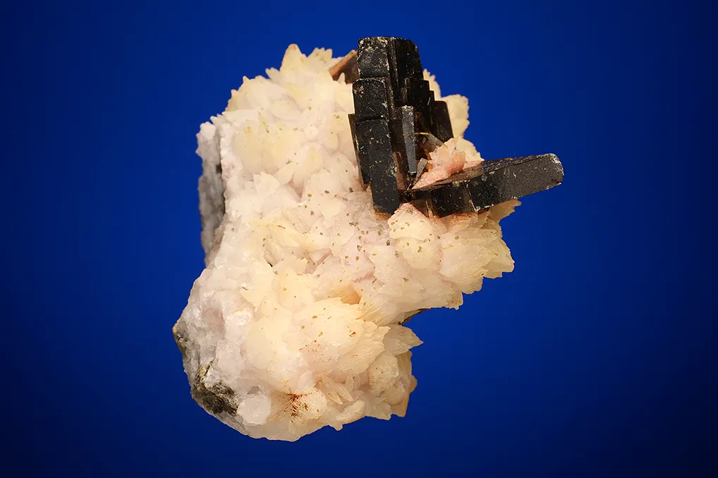 Barite on Calcite - image 5