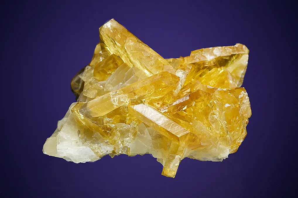 Barite on Calcite - image 3