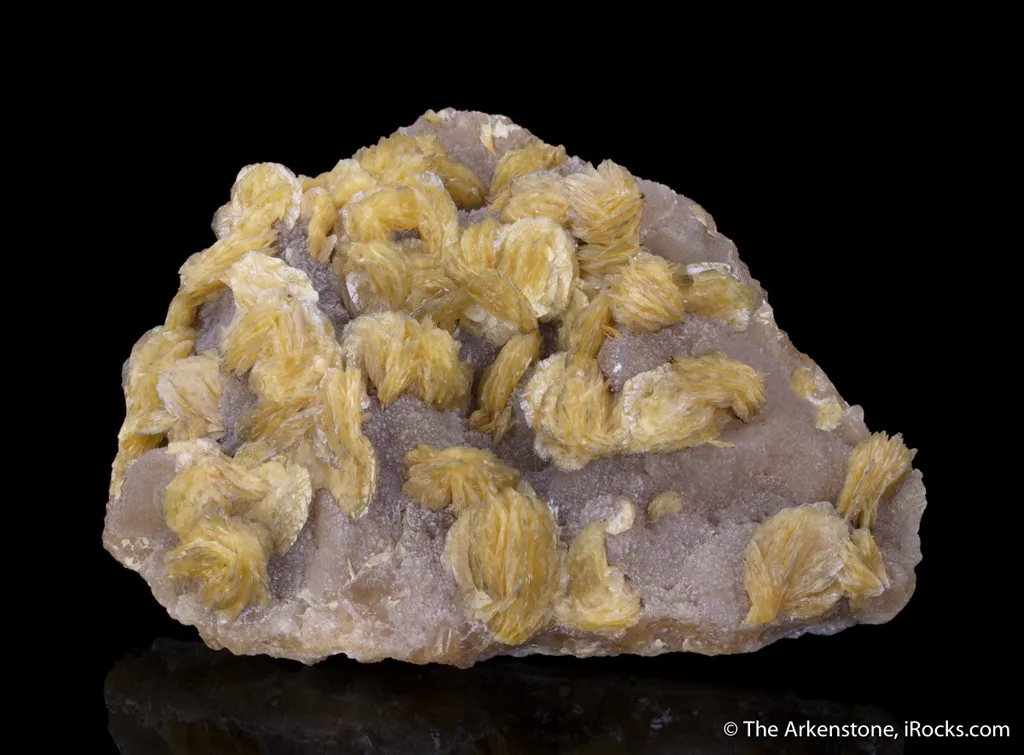 Barite on Calcite - image 2