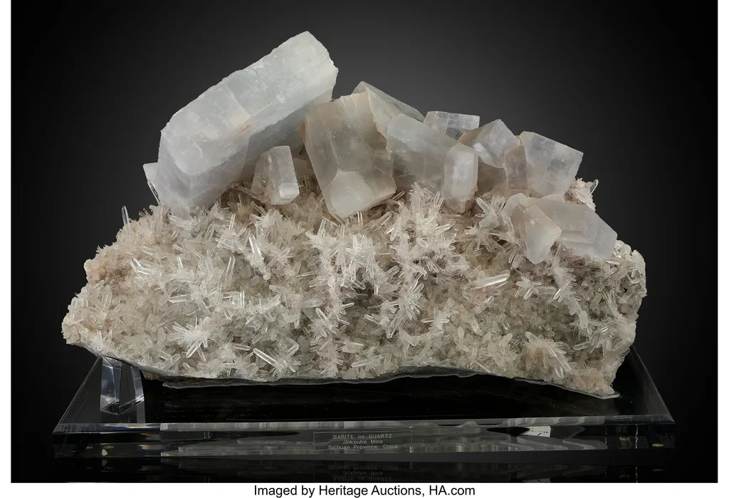Barite on Quartz image