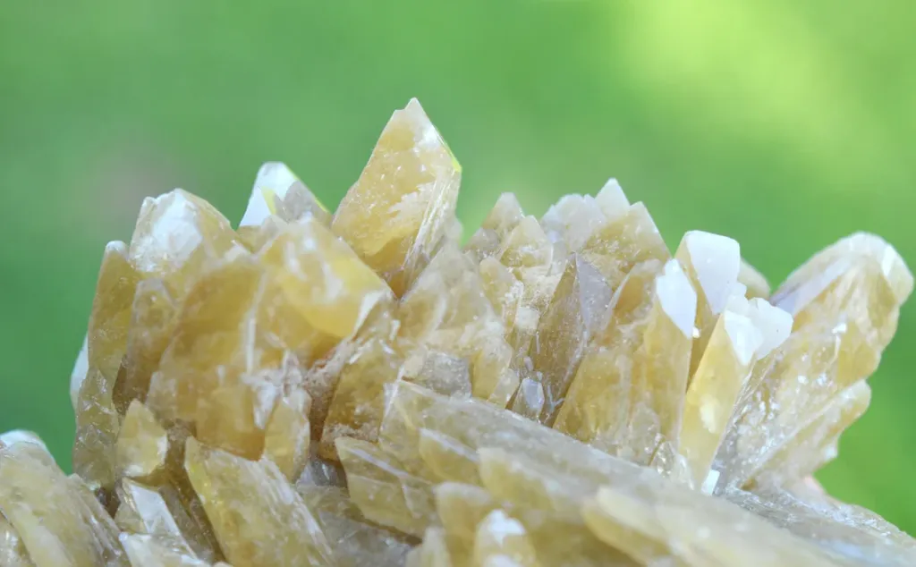 Barite whistle 545 grams - Maine Mine, Cordesse, Lucenay-l'Evêque, Autun, Saône-et-Loire, France - image 3