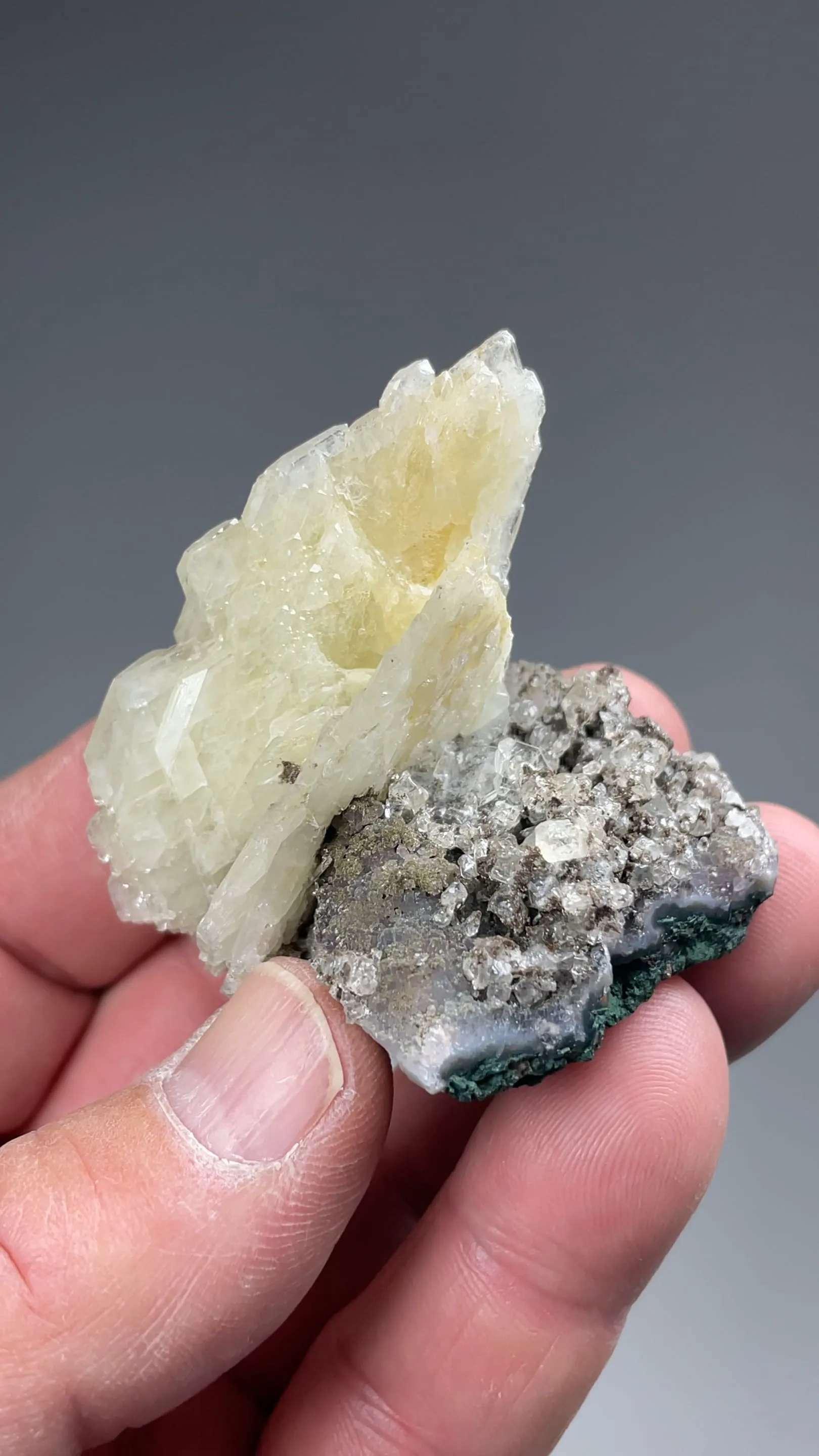 Barite with Calcite - image 2