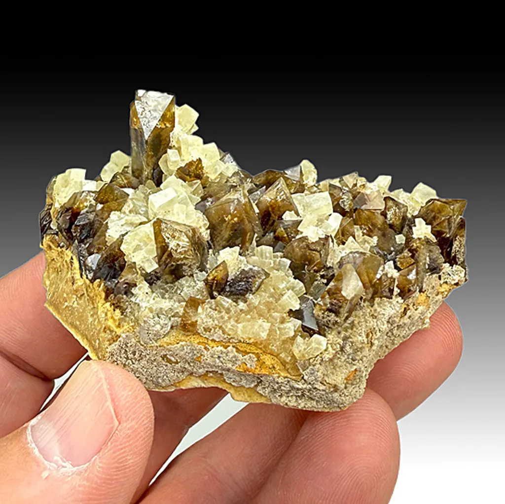 Barite with Calcite (424) image