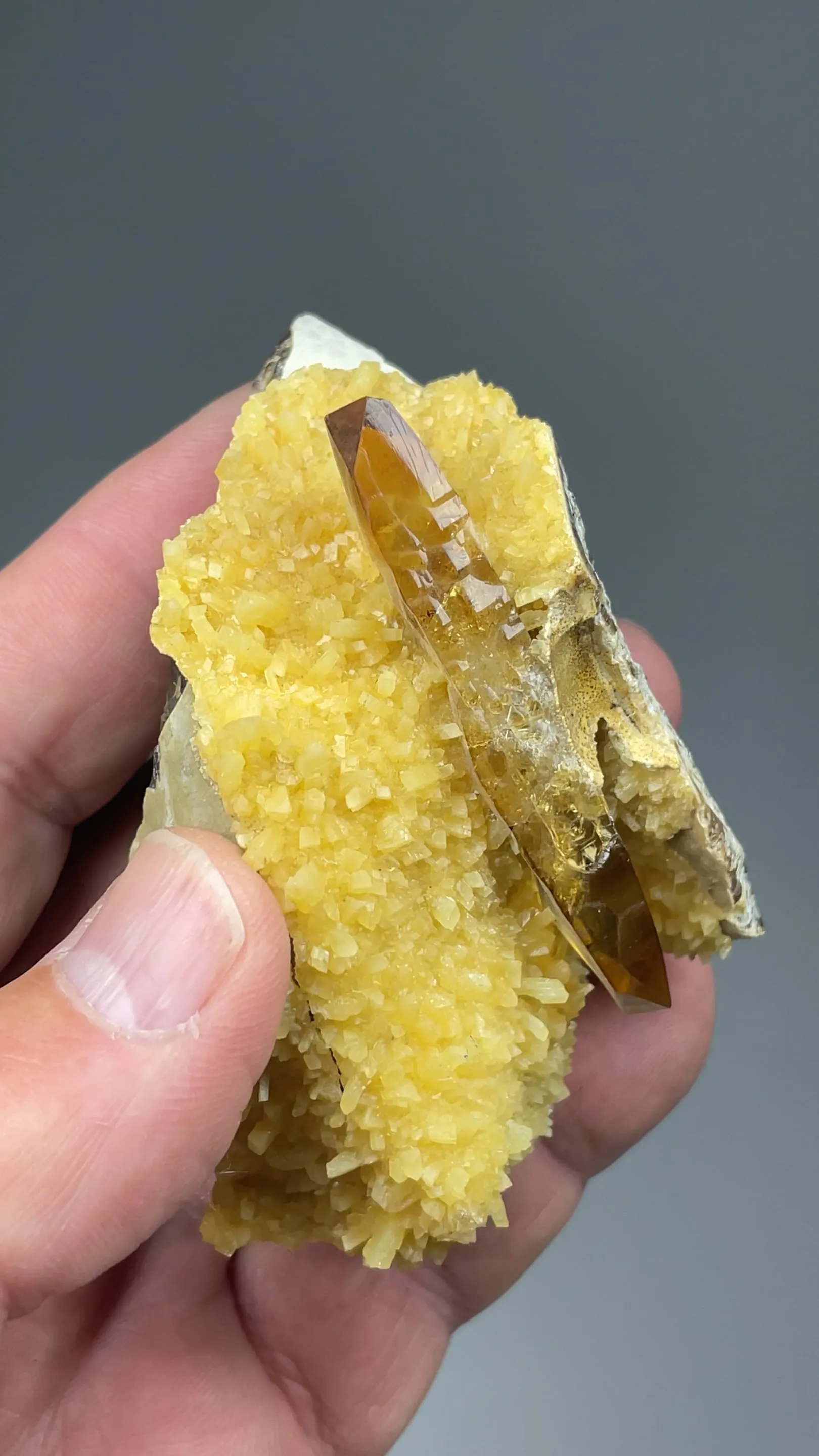 Barite with Calcite - image 2