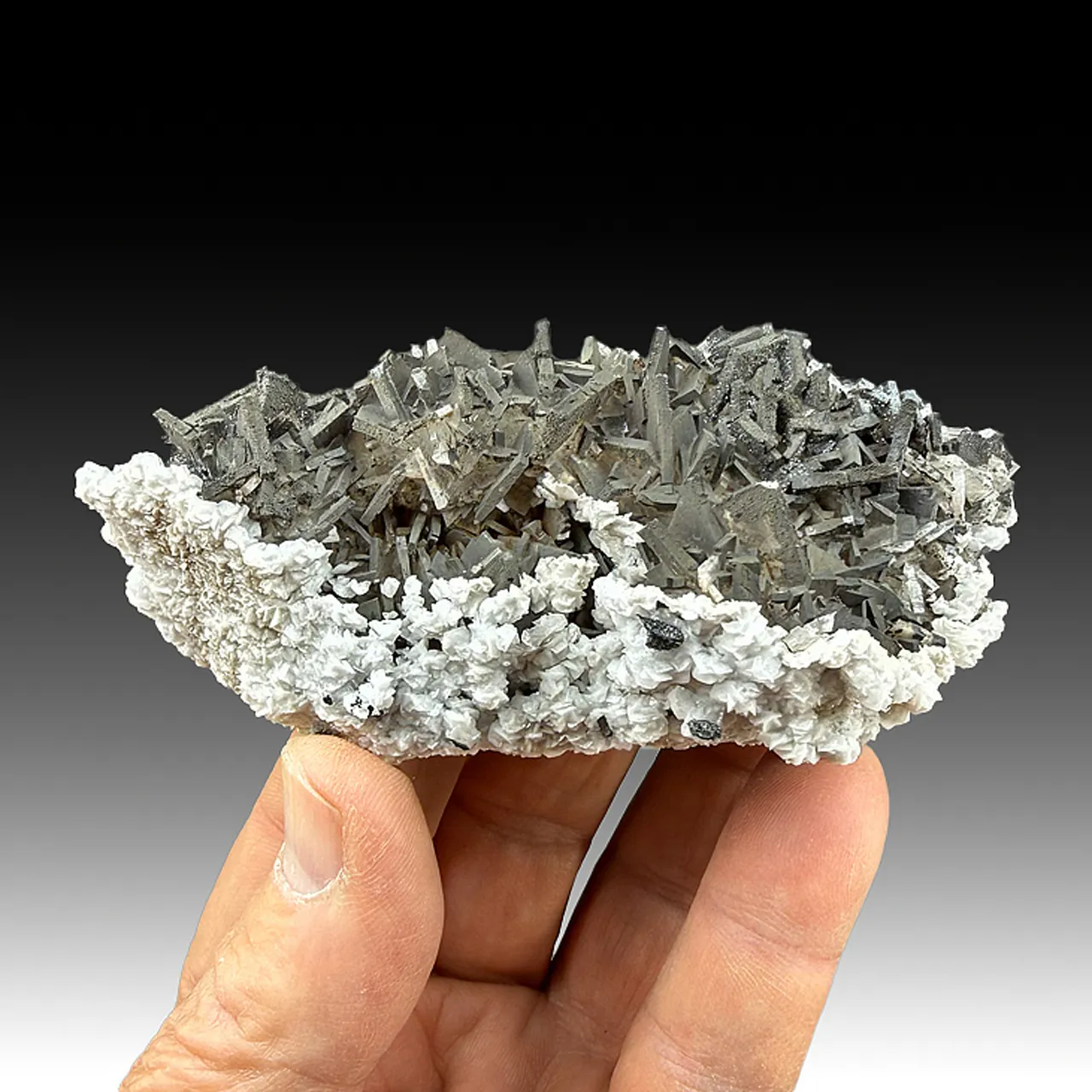 Barite with Chalcophanite, Calcite - image 1