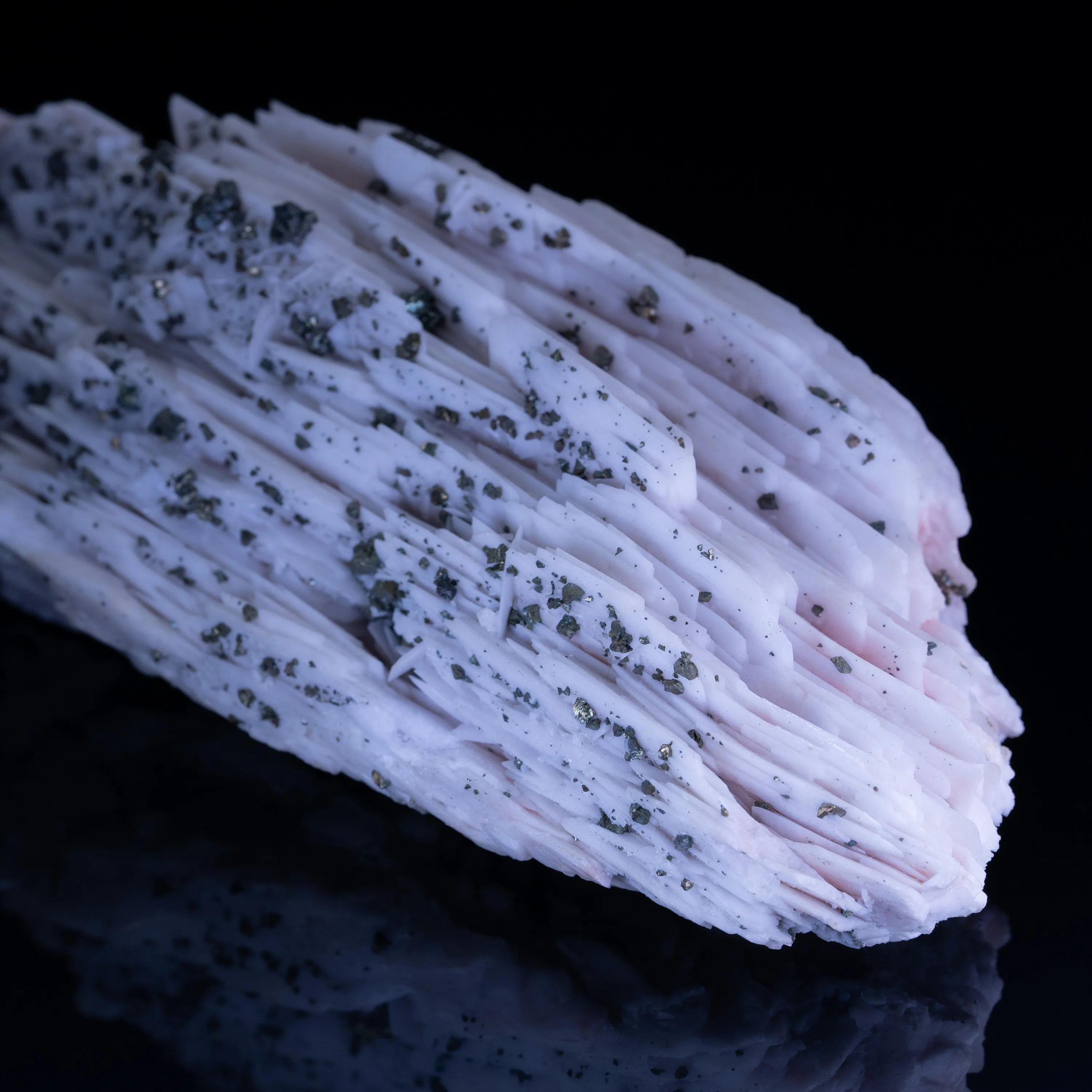 Barite with Chalcopyrite - image 6