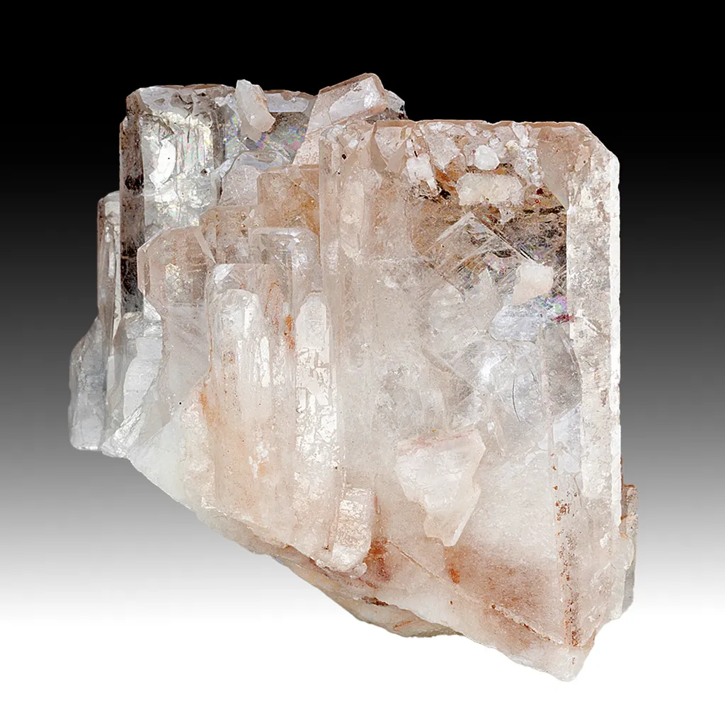 Barite with Cinnabar image