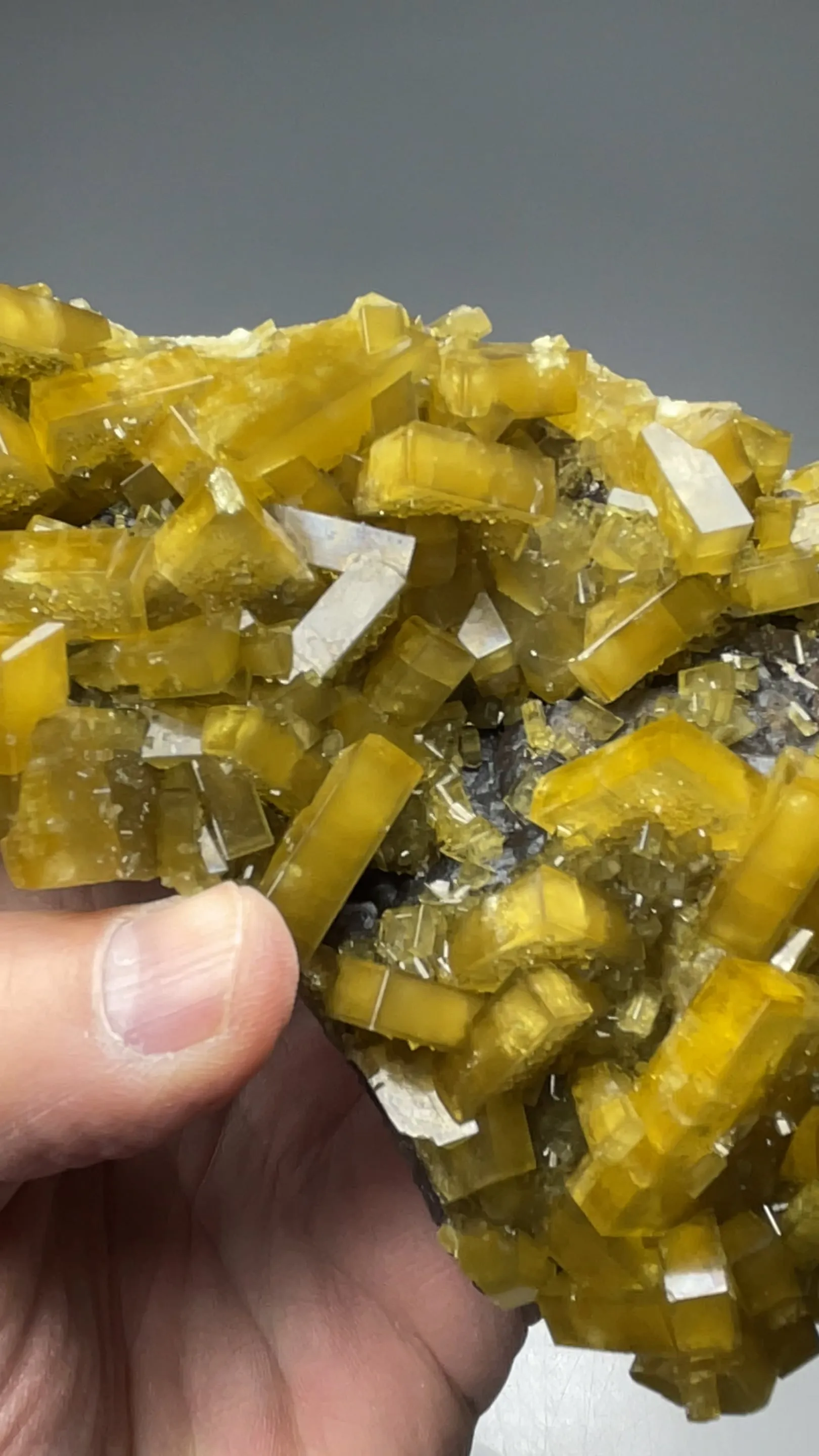 Barite with Fluorite - image 2