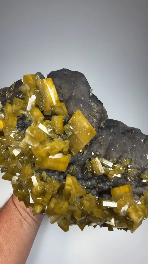 Barite with Fluorite - image 2
