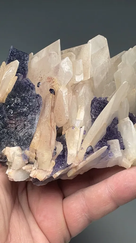 Barite with Fluorite - image 2