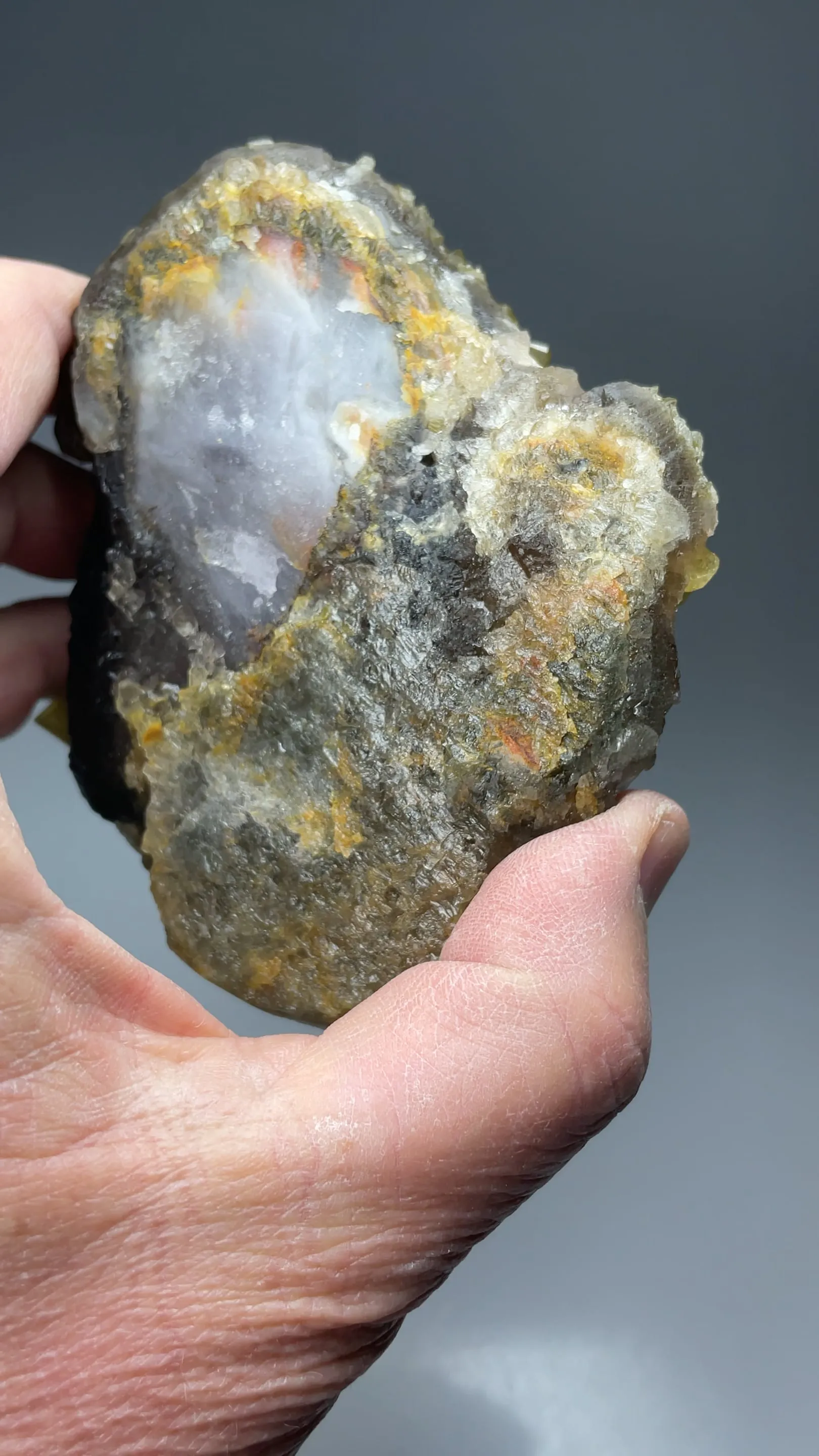 Barite with Fluorite - image 2