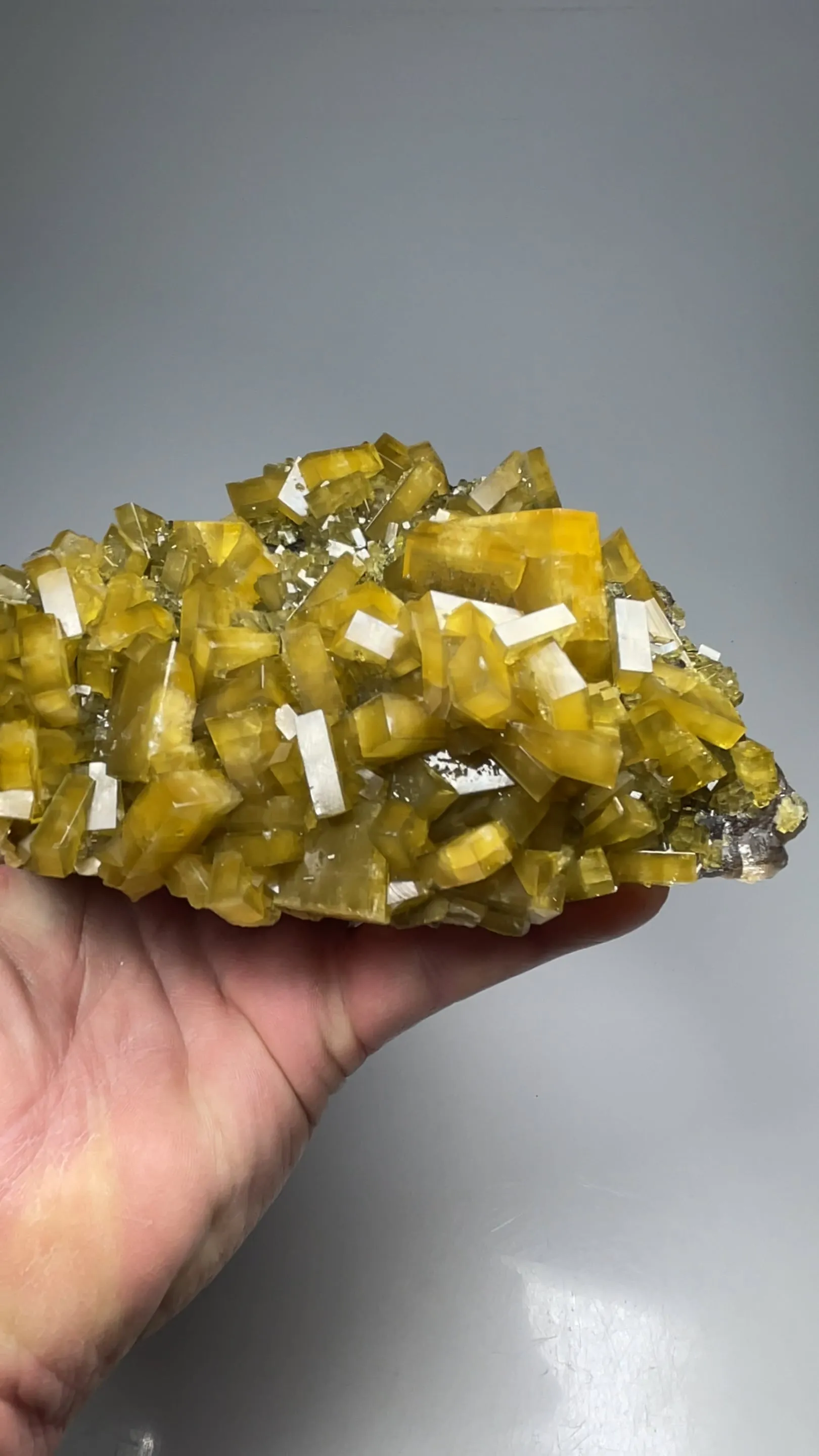 Barite with Fluorite - image 2