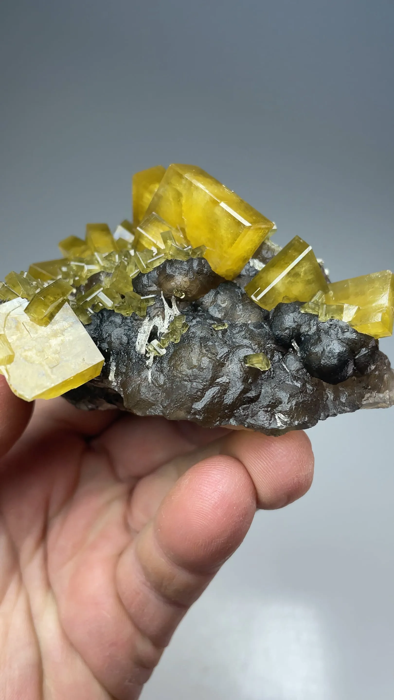 Barite with Fluorite - image 2