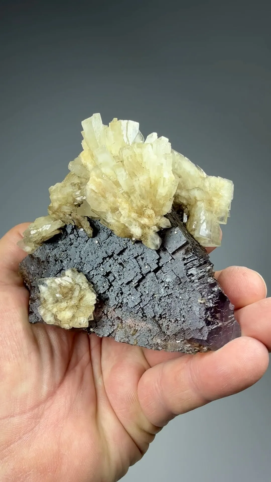 Barite with Fluorite - image 2
