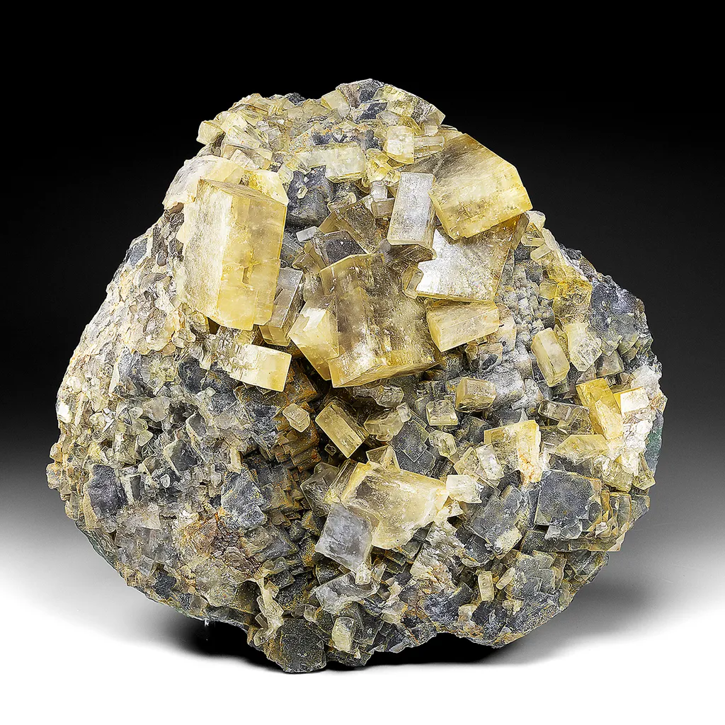 Barite with Fluorite image